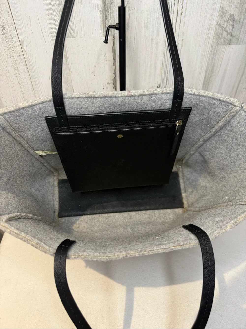 Kate Spade Gray  'NOUVEAU YORK' Tote with Black Leather Trim Like New